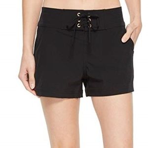 La Blanca black boardwalk shorts with pockets